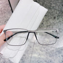 Armação De Óculos Masculino Quadrado Titânio com metal bem leve/8397